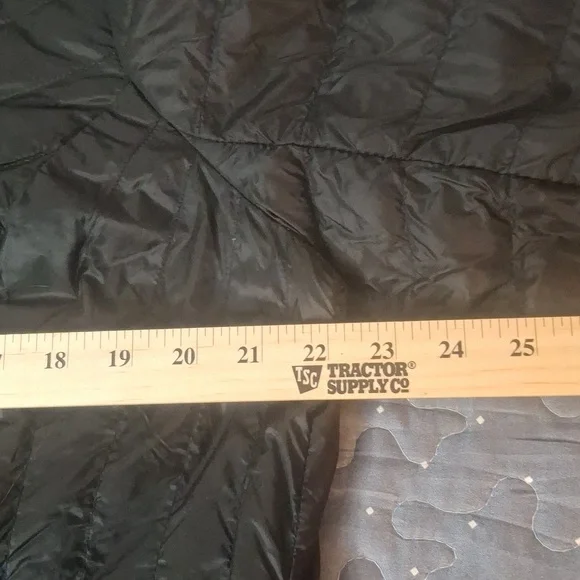 32 Degrees Black Puffer Jacket - Picture 5 of 6